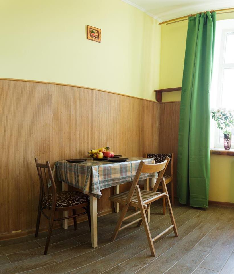 Best Location! Rynok Square, Opera. Apartment Lviv Bagian luar foto