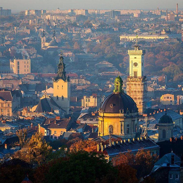 Best Location! Rynok Square, Opera. Apartment Lviv Bagian luar foto